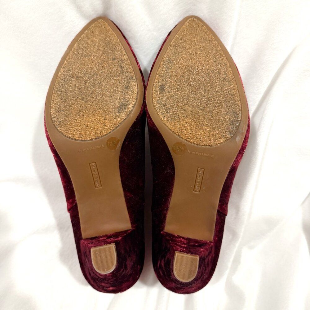 Vince Camuto Evanata Crushed Velvet Merlot Red Ankle Booties 9.5 Festive Vamp - Picture 4 of 9